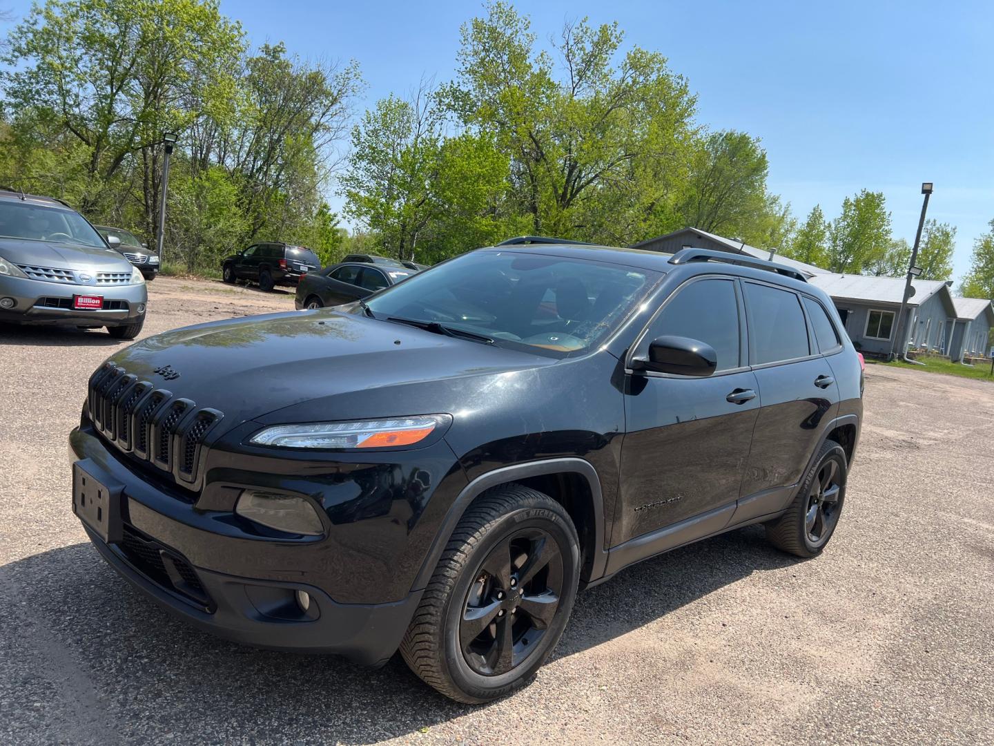 2015 Jeep Cherokee (1C4PJMCS6FW) , located at 17255 hwy 65 NE, Ham Lake, MN, 55304, 0.000000, 0.000000 - Photo#0